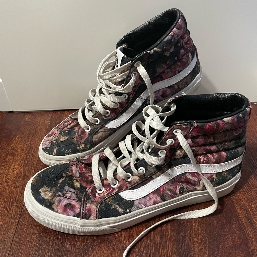 Floral high top vans, women’s size 9, men’s size 7.5.